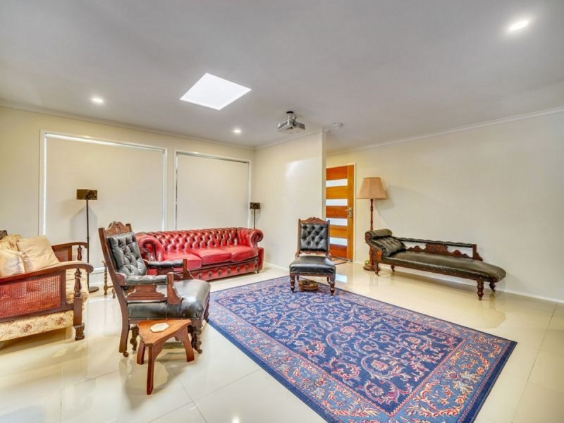 361 Sumners Road, Riverhills QLD 4074