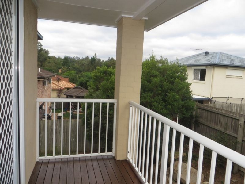 9 Boyland Street, Seventeen Mile Rocks QLD 4073