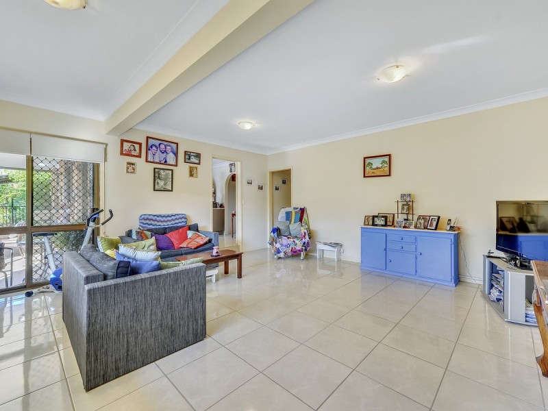 106 Colonsay Street, Middle Park QLD 4074