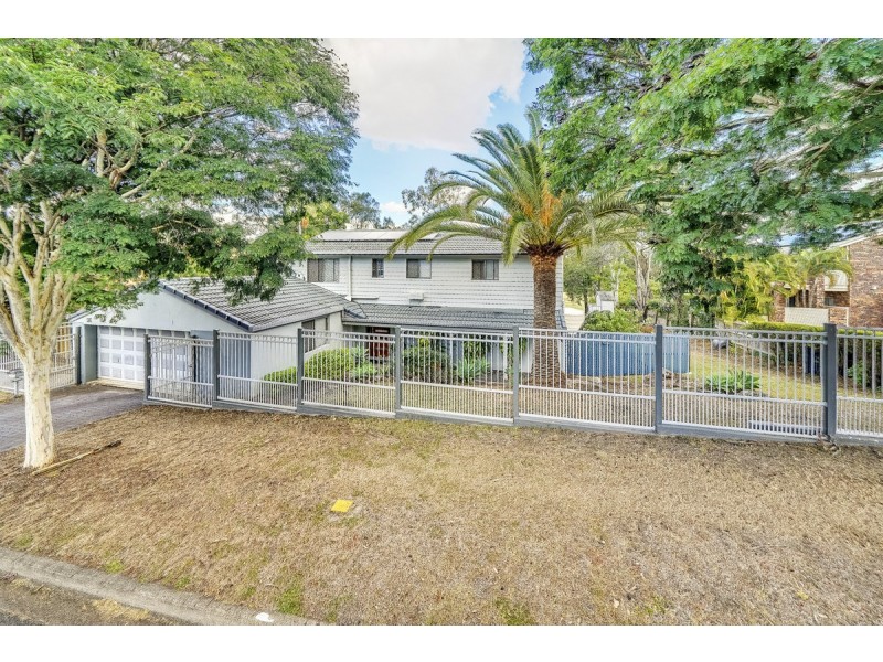 26 Westlake Drive, Mount Ommaney QLD 4074