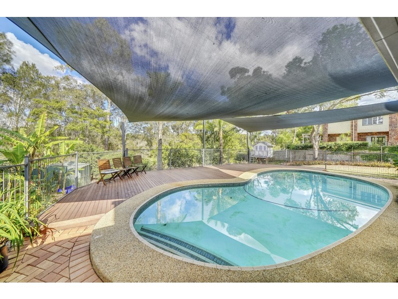 26 Westlake Drive, Mount Ommaney QLD 4074