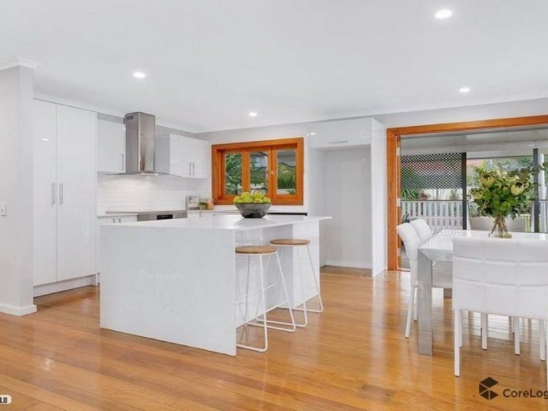 11 Arrabri Avenue, Jindalee QLD 4074