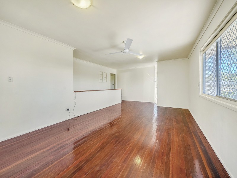 76 Brownie Street, Jamboree Heights QLD 4074