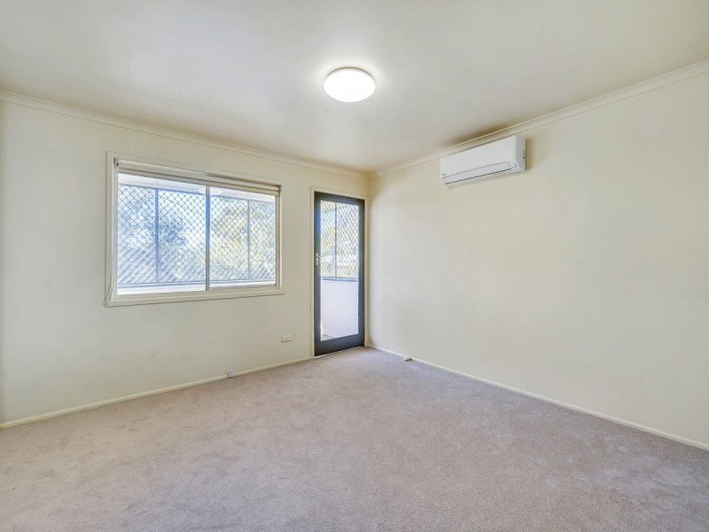 76 Brownie Street, Jamboree Heights QLD 4074