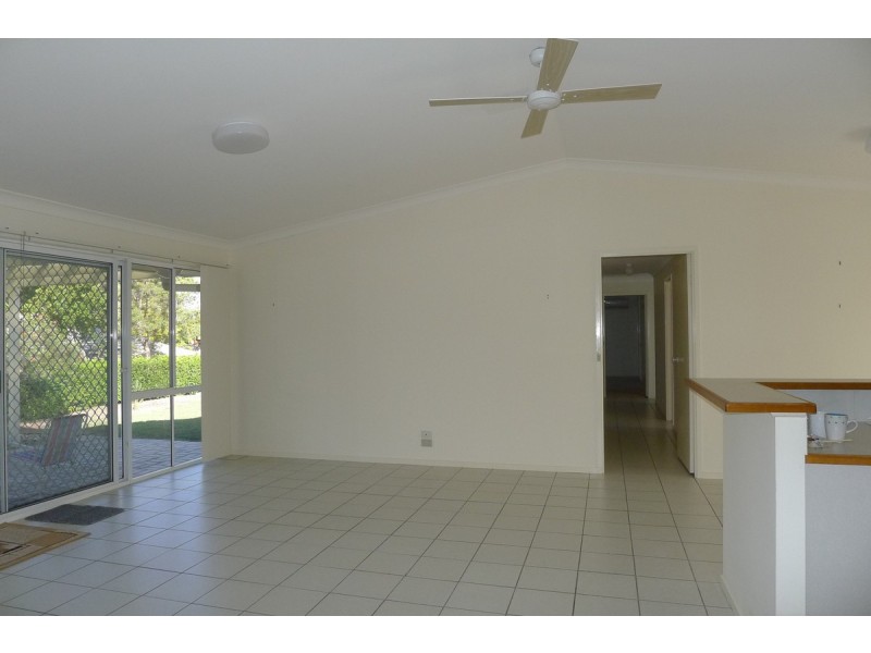 8 Hercules Place, Sinnamon Park QLD 4073