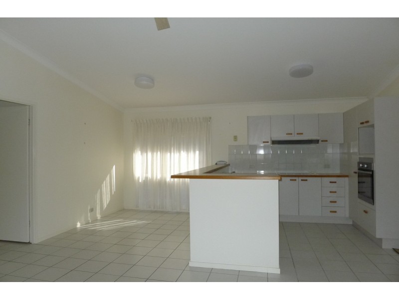 8 Hercules Place, Sinnamon Park QLD 4073