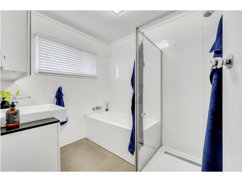 18 Canowie Road, Jindalee QLD 4074