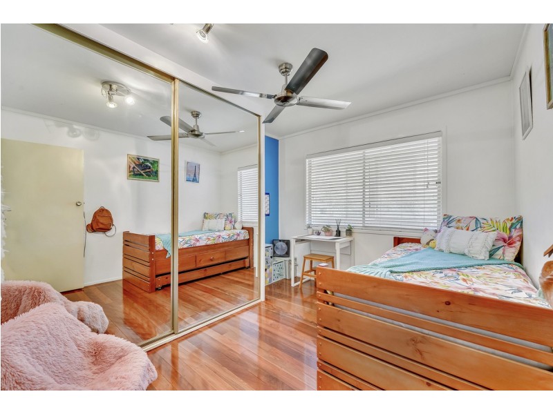 18 Canowie Road, Jindalee QLD 4074