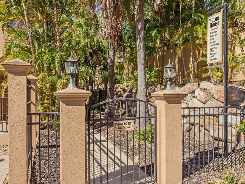 31/105 Oldfield Road, Sinnamon Park QLD 4073