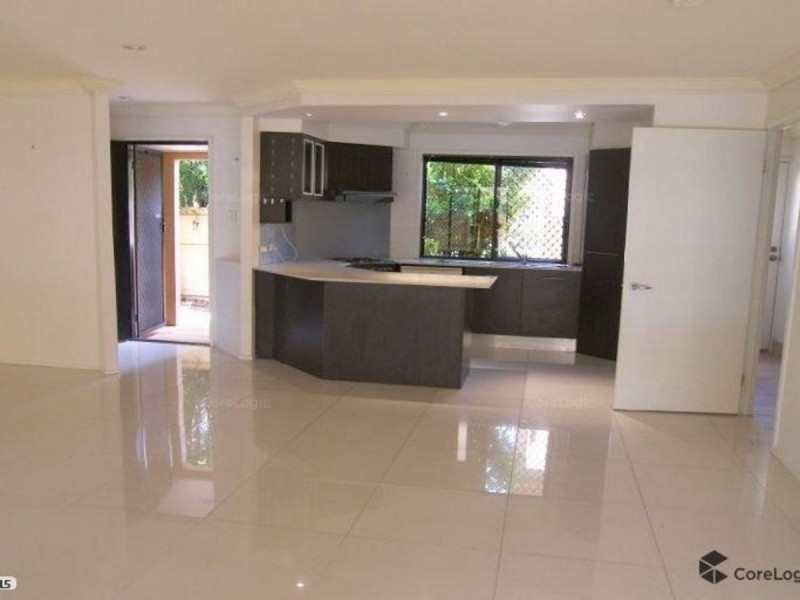 31/105 Oldfield Road, Sinnamon Park QLD 4073