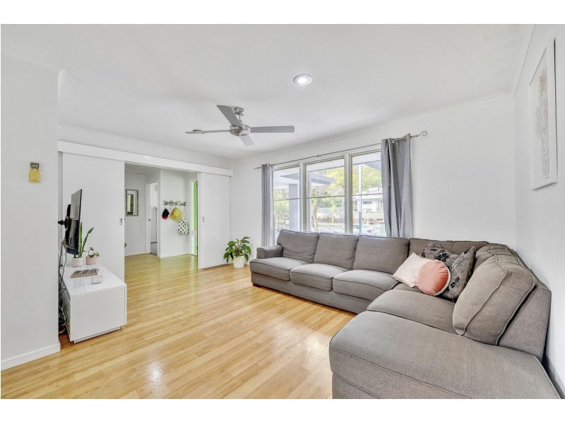 43 Andaman Street, Jamboree Heights QLD 4074