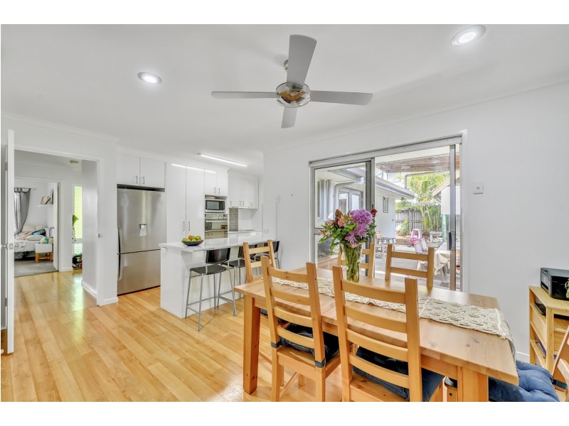 43 Andaman Street, Jamboree Heights QLD 4074