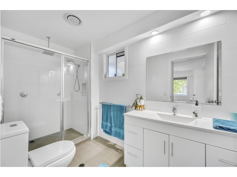 43 Andaman Street, Jamboree Heights QLD 4074