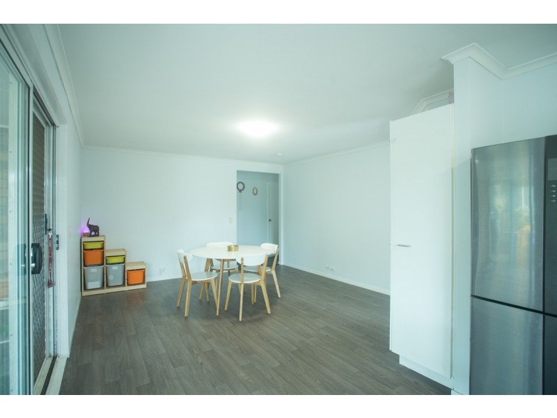 70 Bottlebrush Drive, Regents Park QLD 4118