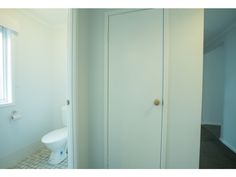 70 Bottlebrush Drive, Regents Park QLD 4118