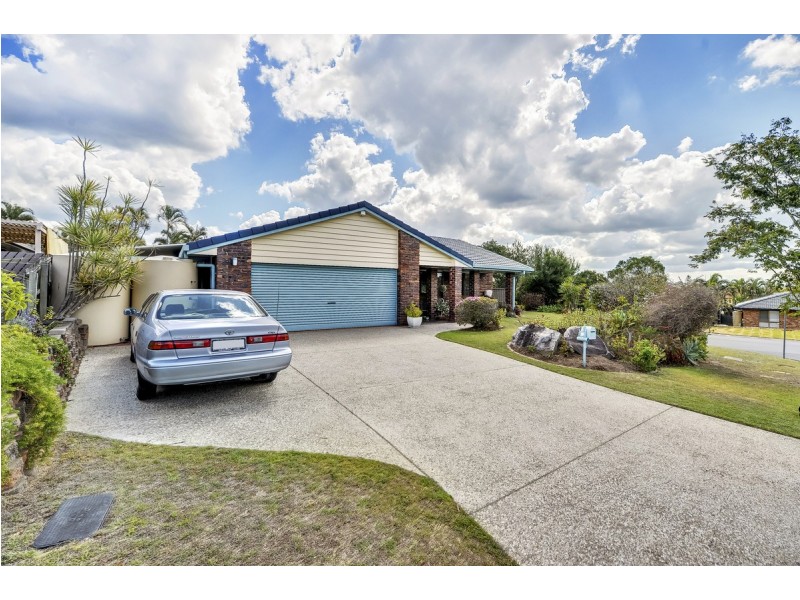 1 Narrung Street, Middle Park QLD 4074