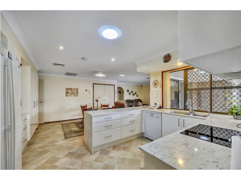 1 Narrung Street, Middle Park QLD 4074