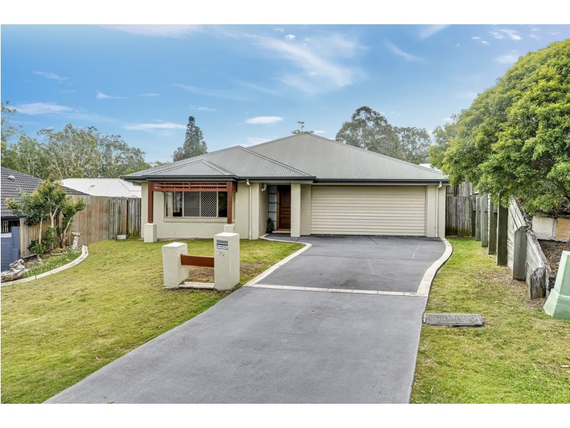 71 Brookeside Crescent, Seventeen Mile Rocks QLD 4073