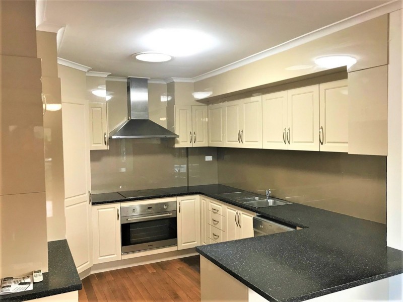 2 Mankinna Street, Jindalee QLD 4074