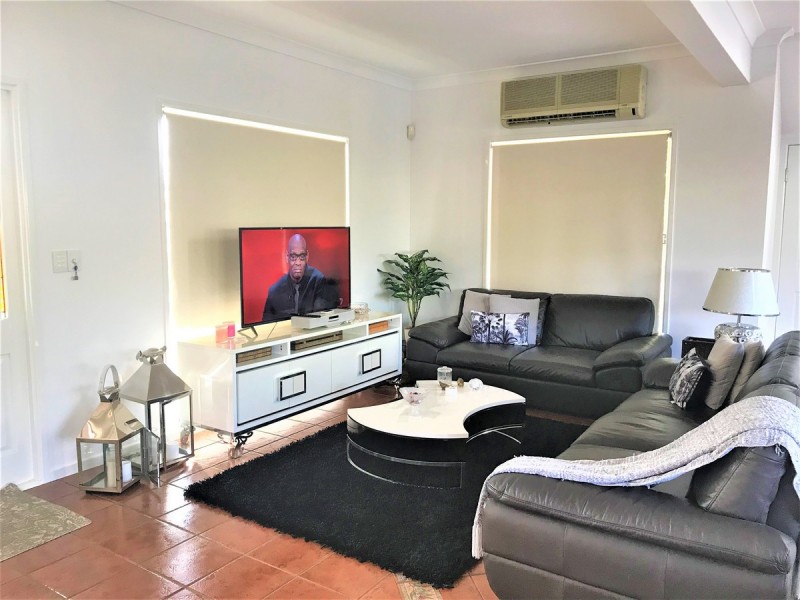 476 Westlake Drive, Riverhills QLD 4074