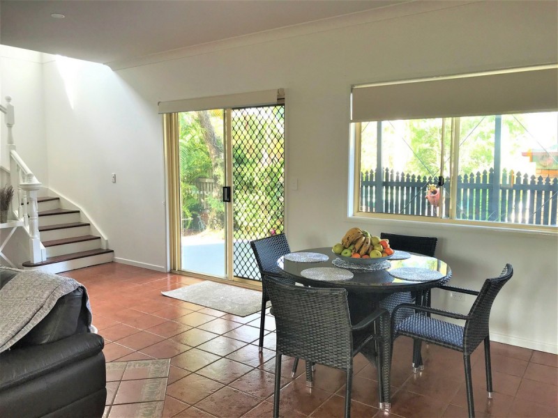 476 Westlake Drive, Riverhills QLD 4074