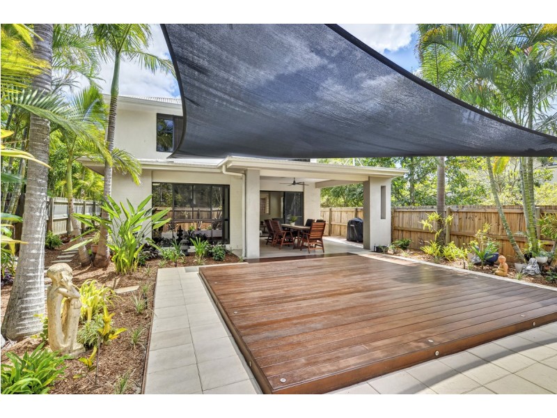 21 Backhousia Cr, Sinnamon Park QLD 4073