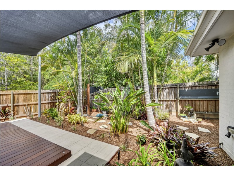 21 Backhousia Cr, Sinnamon Park QLD 4073