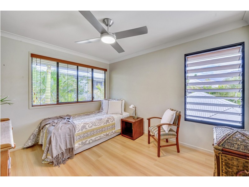 21 Backhousia Cr, Sinnamon Park QLD 4073