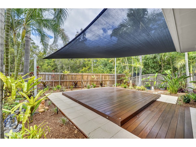 21 Backhousia Cr, Sinnamon Park QLD 4073