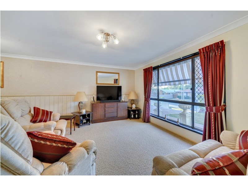 14 Loddon Street, Riverhills QLD 4074