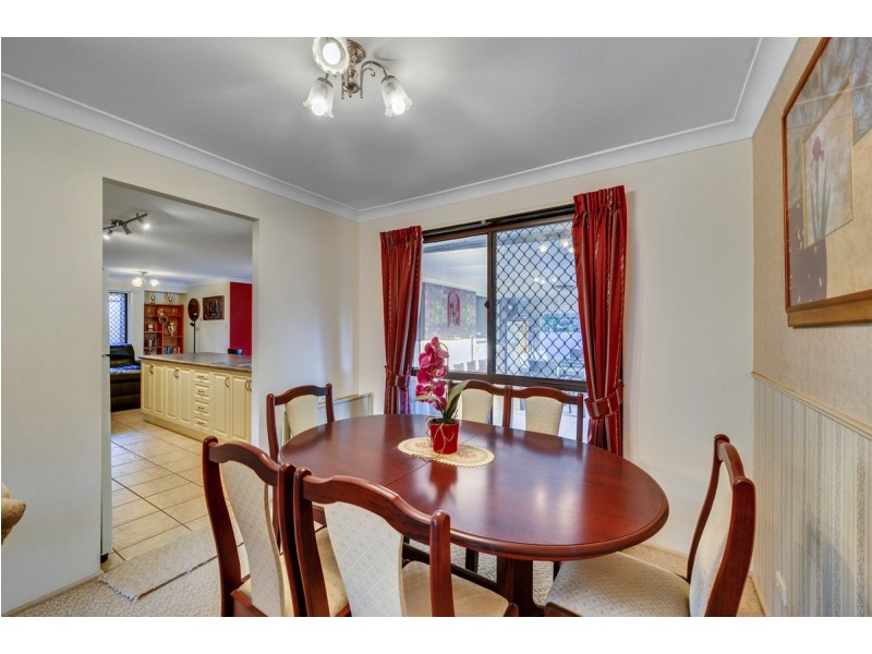 14 Loddon Street, Riverhills QLD 4074