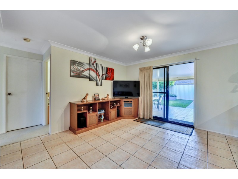 14 Loddon Street, Riverhills QLD 4074