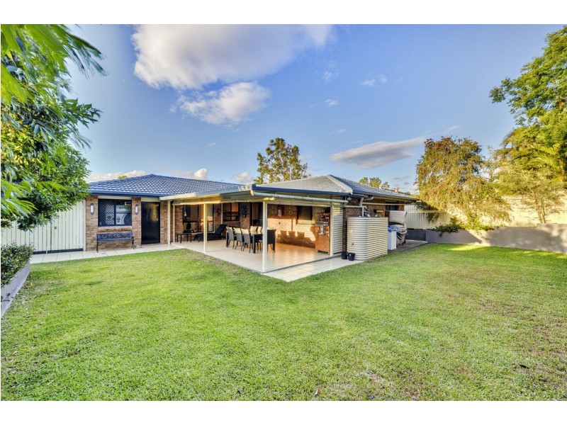 14 Loddon Street, Riverhills QLD 4074