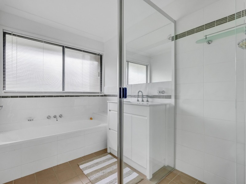 25 Maurer Street, Middle Park QLD 4074