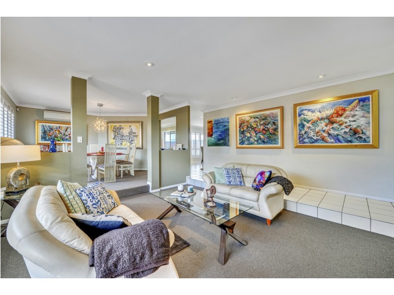 15 Peach Place, Middle Park QLD 4074