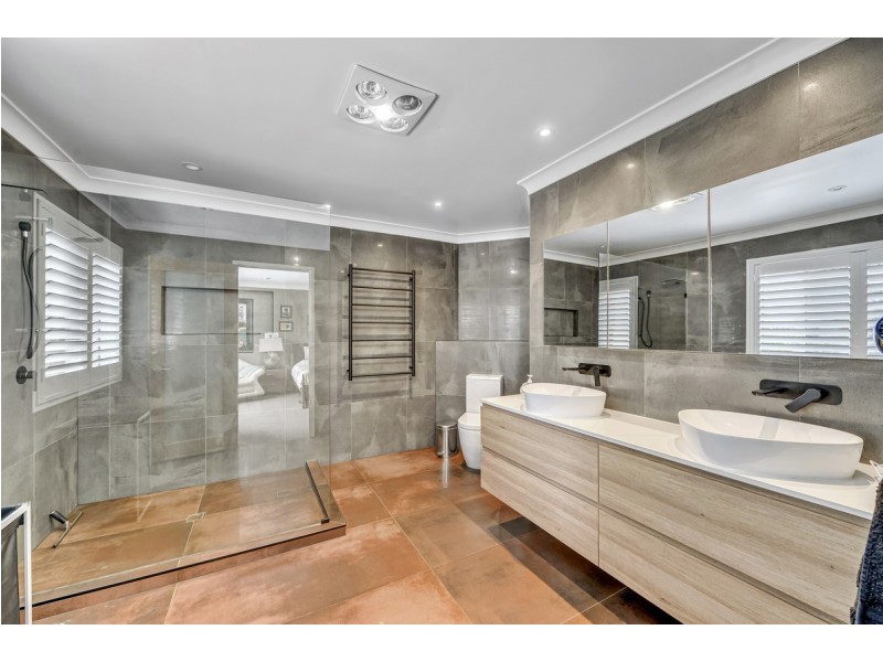 15 Peach Place, Middle Park QLD 4074