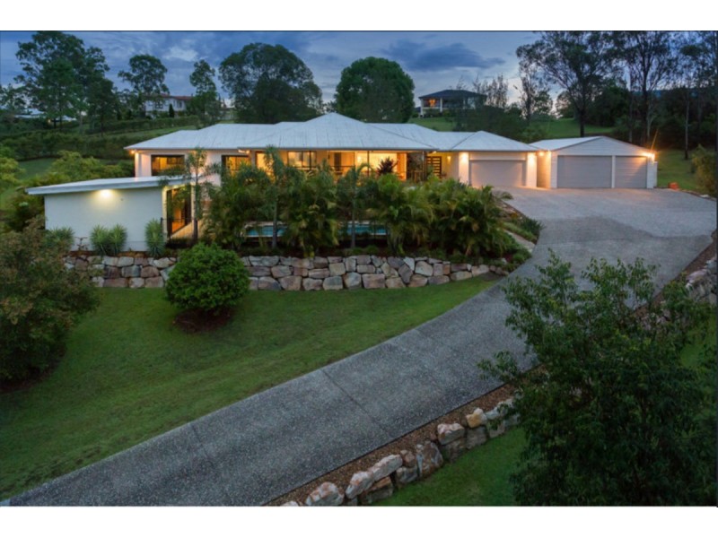 77 Brimblecombe Circuit, Pullenvale QLD 4069