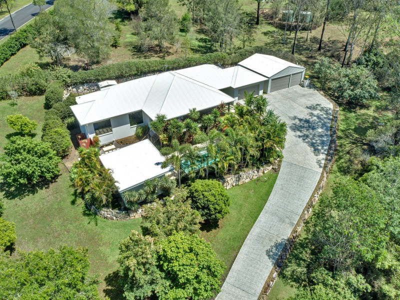 77 Brimblecombe Circuit, Pullenvale QLD 4069