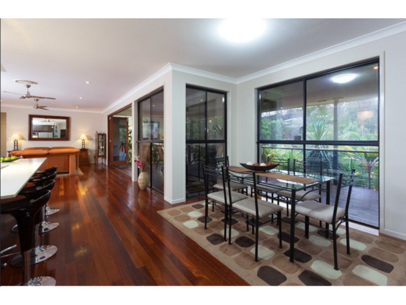 77 Brimblecombe Circuit, Pullenvale QLD 4069