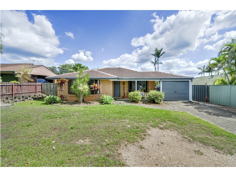 25 Paluna Street, Riverhills QLD 4074