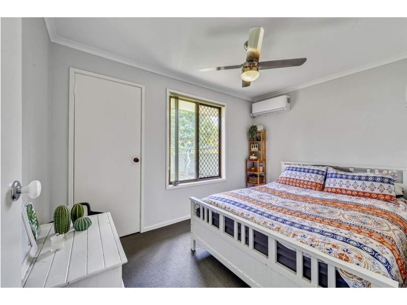 25 Paluna Street, Riverhills QLD 4074