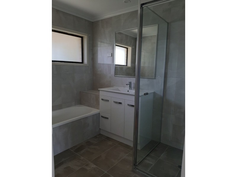 30 Ottawa Street, Westlake QLD 4074