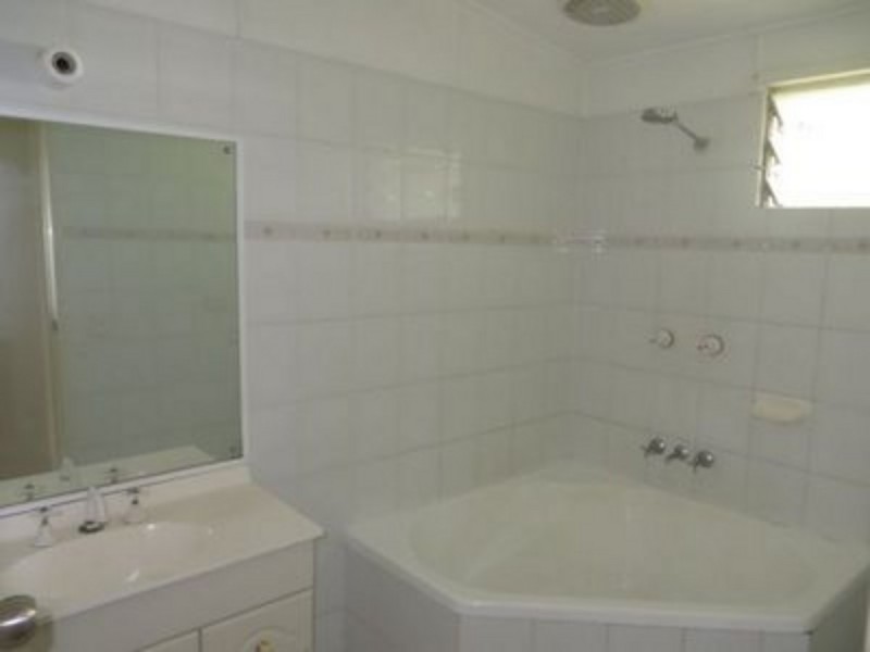 27 Kooringal Drive, Jindalee QLD 4074