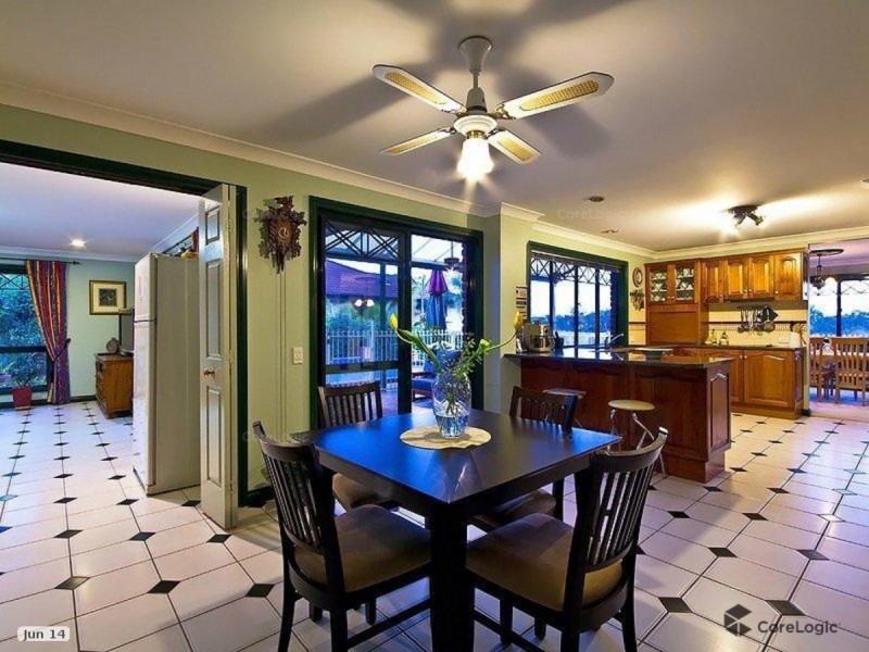 40 Drysdale Street, Mount Ommaney QLD 4074