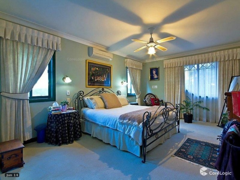 40 Drysdale Street, Mount Ommaney QLD 4074