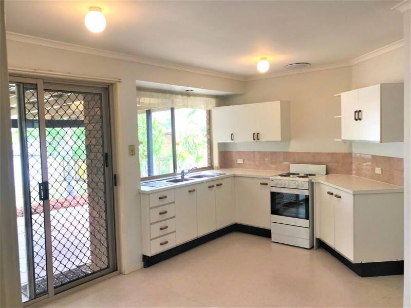 40 Radcliffe Street, Sinnamon Park QLD 4073