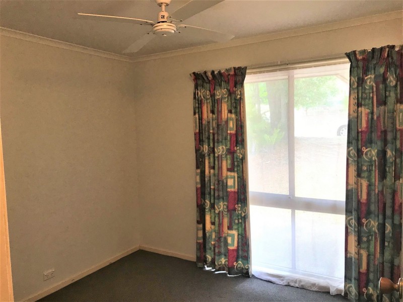 40 Radcliffe Street, Sinnamon Park QLD 4073