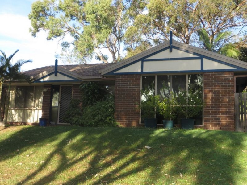 4 Rosemount Street, Sinnamon Park QLD 4073