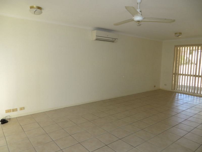 4 Rosemount Street, Sinnamon Park QLD 4073