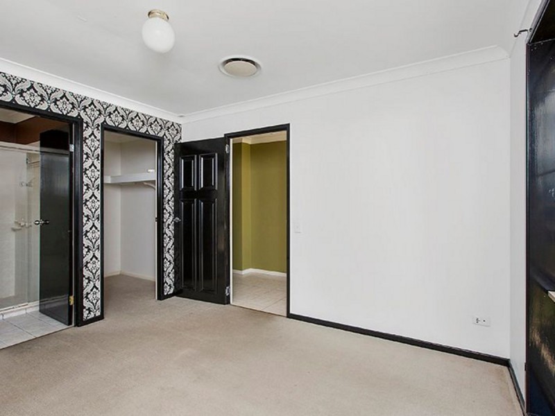 7 Treeline Place, Durack QLD 4077